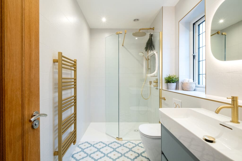 small bathroom design